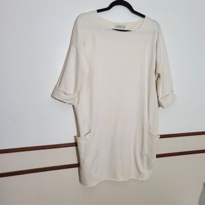 Wi & Co ; Tunic Dress 3/4 Sleeve Crew Neck